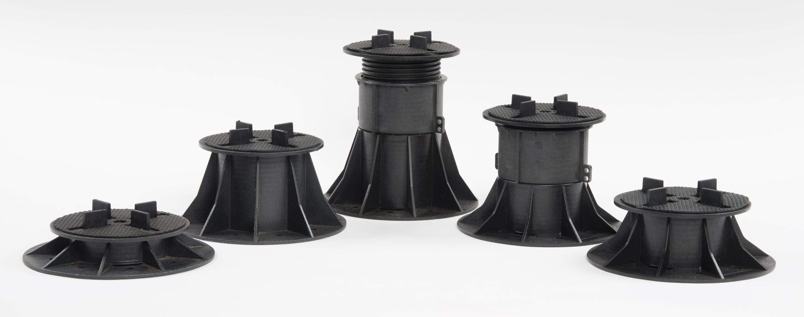 Solidor reguleeritav terrassijalad