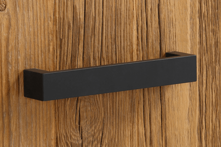 Vintage (antiik) stiilis taaskasutatud puidust kummut