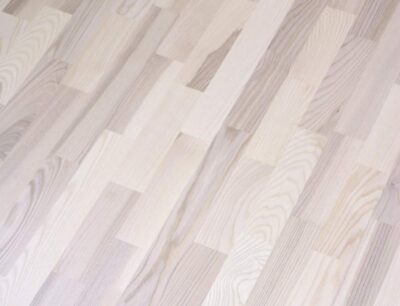 Naturaalneparkett saar valge lakk