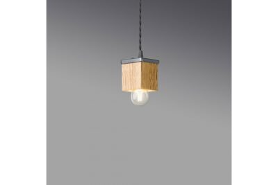 Taaskasutatud puidust laelamp