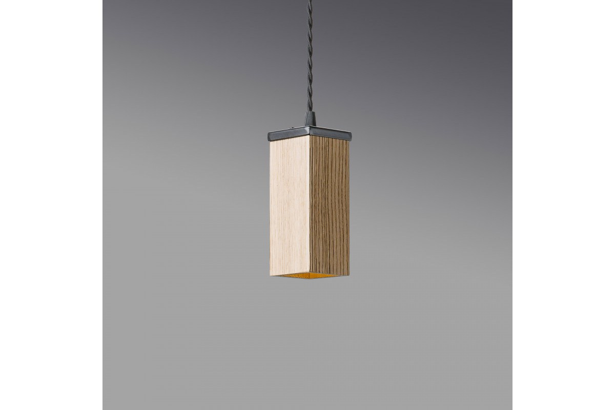 Tamme puidust laelamp