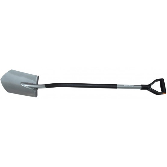 Shovel with a sharp tip Fiskars