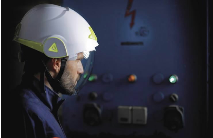 sissetõmmatava visiiriga elektri ONYX2